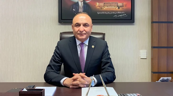YENİ PARTİLİ MERİÇ, YABANCI DİN ALİMLERİNE VATANDAŞLIK İDDİASINI MECLİS GÜNDEMİNE TAŞIDI