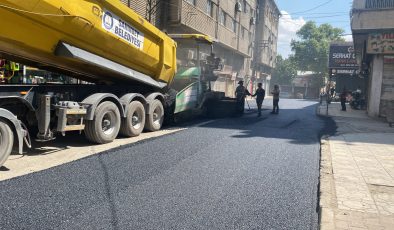 ŞAHİNBEY’DE ASFALT ÇALIŞMALARI ARALIKSIZ SÜRÜYOR