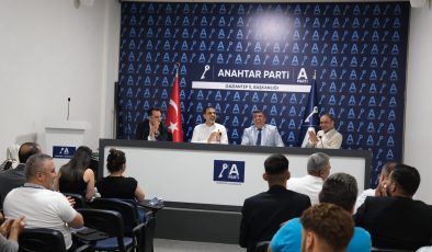 Gaziantep’te Murat ÜZÜMCÜ Öncülüğünde Anahtar Parti Büyüyor