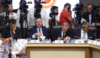 TBMM Adalet Komisyonu’nda Konuşan AK Parti Grup Başkanvekili Abdulhamit Gül: “Kanun Teklifi Milletimizin Teklifidir”