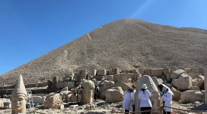 Nemrut’un heykellerine 5 yıllık koruma kalkanı