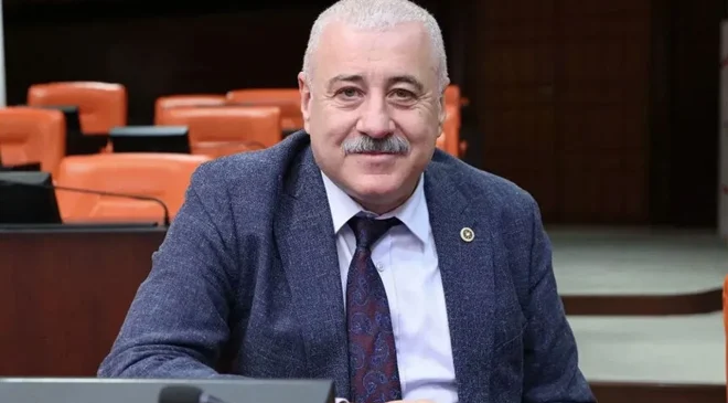 Sermet Atay Güneydoğu bölgesinde de zirvede