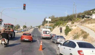 Gaziantep’te Zincirleme Kaza: Kırmızı Işıkta 3 Araç Birbirine Girdi, 1 Yaralı