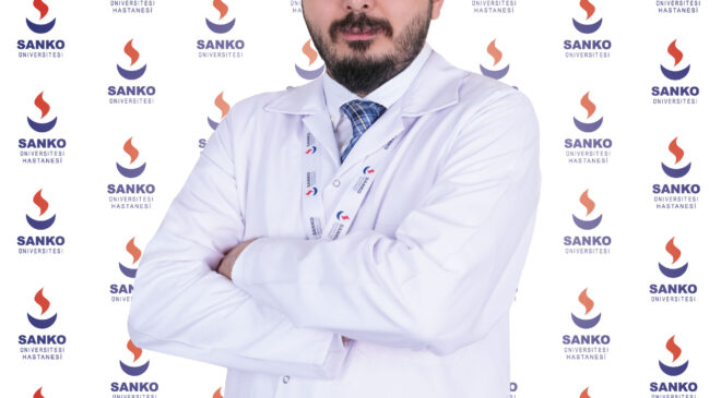 JİNEKOLOJİK KANSERLERDE ERKEN TANI VE DÜZENLİ TARAMA HAYAT  KURTARIR