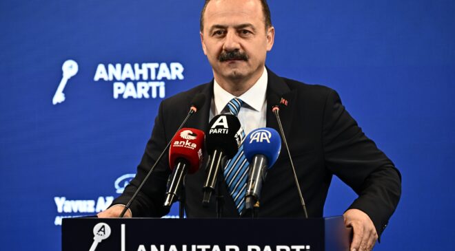 YAVUZ AĞIRALİOĞLU: KÖPRÜLERİ MİLLET ALSIN!   