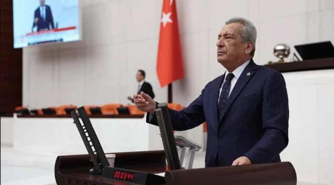Öztürkmen, dizileri suçladı
