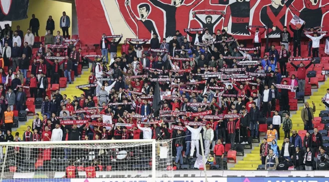 Gaziantep FK tribünde yalnız kaldı