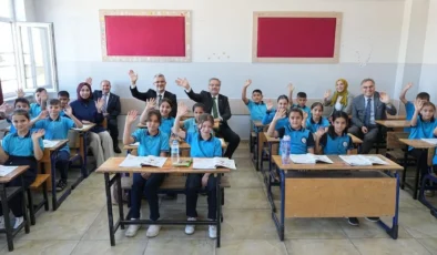 Uyum haftası çiçek açtı