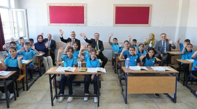 Uyum haftası çiçek açtı