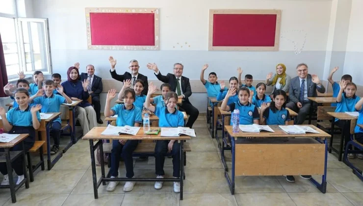 Uyum haftası çiçek açtı
