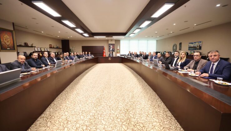 GSO’DA MESLEK KOMİTE BAŞKANLARIYLA YENİ DÖNEM İSTİŞARE TOPLANTISI