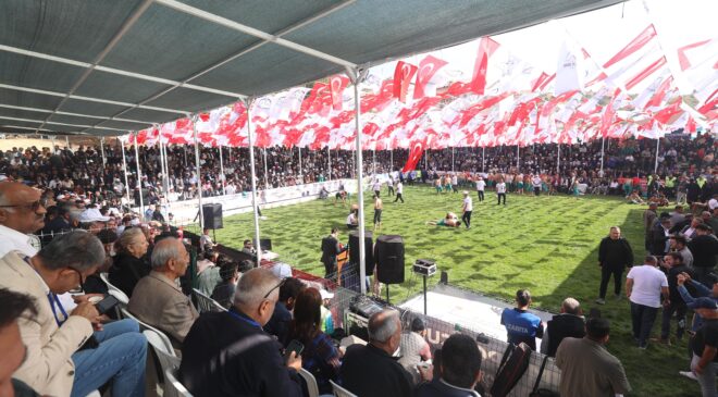 BERTİZ’DE ER MEYDANI ŞENLENDİ: 15. GELENEKSEL BAYDEMİRLİ GÜREŞ FESTİVALİ’NE YOĞUN İLGİ