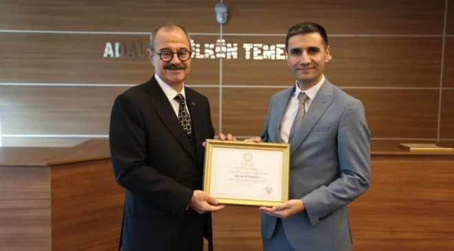 Konukoğlu Ve Ünverdi Mazbatalarını Aldı