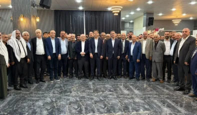 Vekiller barış yemeğine katıldı